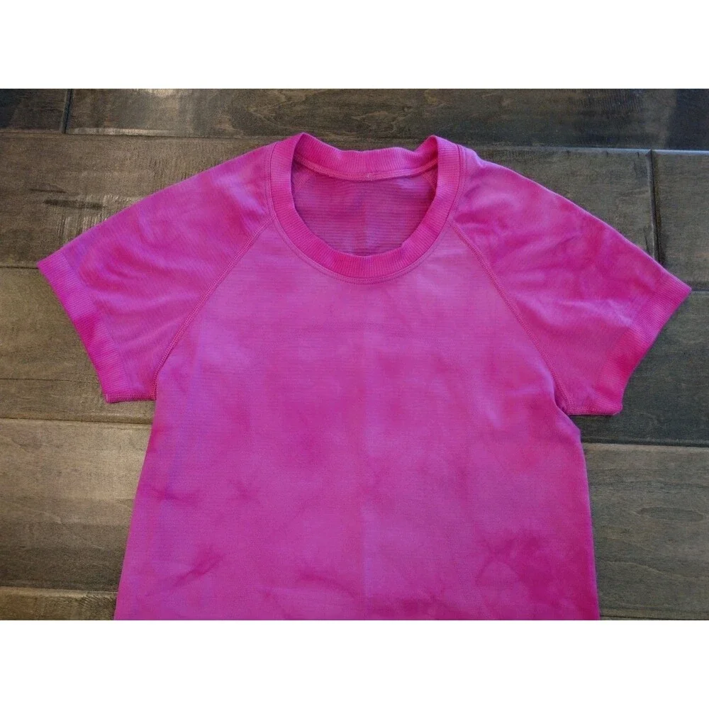 LULULEMON Women's EEUC Swiftly Tech short-sleeve Sonic Pink Marble Tie Dye top 4